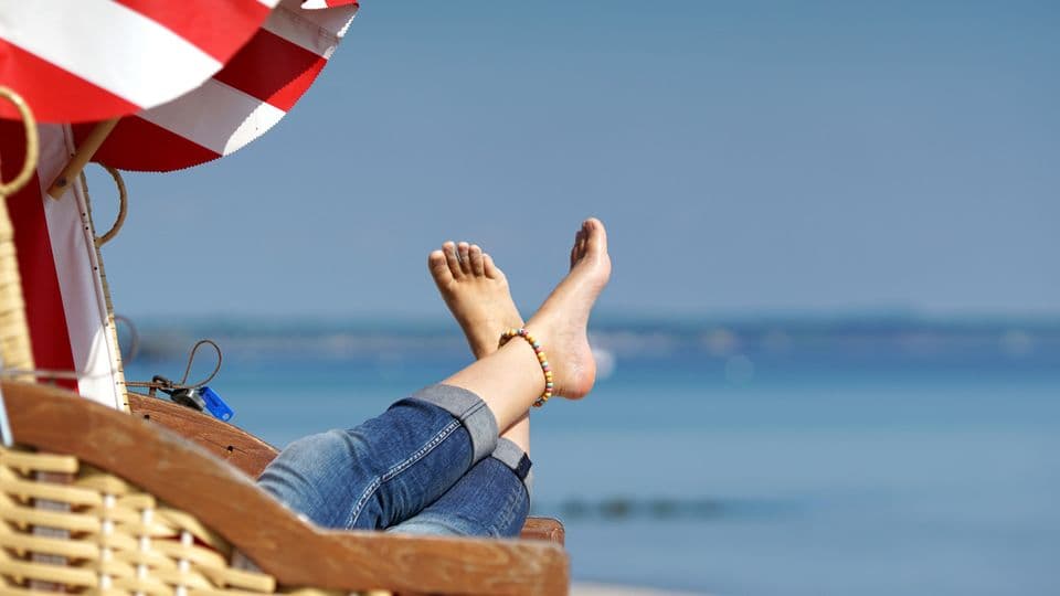 Mal raus und im Urlaub etwas anderes sehen: Das hilft bei der Erholung – in der Regel reichen dann zwei Wochen.