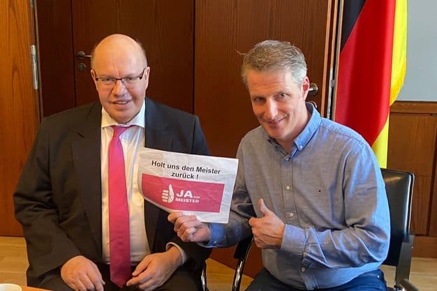 Den Meister zurückgeholt: Ein Lot zum Dank