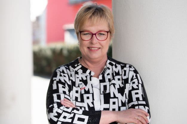 Würde am liebsten einmal mit ihrem Mann 4 Wochen Urlaub machen: Claudia Beil.