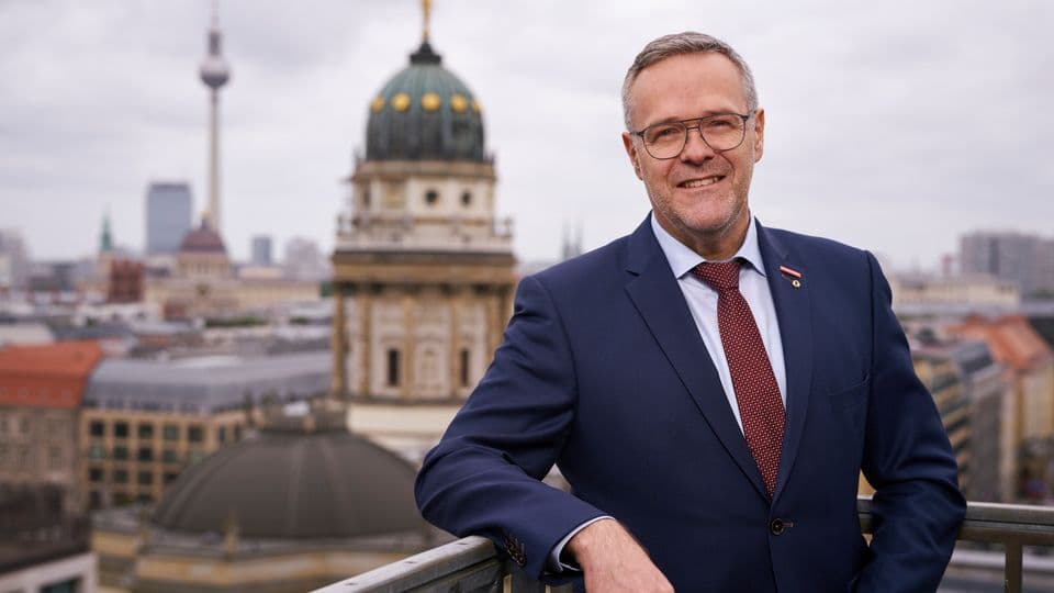 Für Jörg Dittrich sind die Jubiläen von Handwerkskammern und ZDH ein Ausdruck von Stabilität und den Willen zur Mitgestaltung.