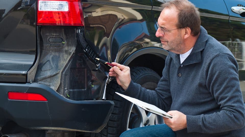 Ein Kfz-Sachverständiger mit Meistertitel ist nicht mit einem Ingenieur zu vergleichen und daher steuerlich kein Freiberufler, hat der Bundesfinanzhof entschieden.