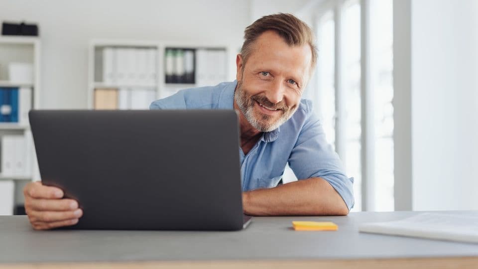 Zeit für Ideen: Wer sich als Chef mehr auf Führungsaufgaben konzentriert, sollte sich konkrete Ziele und Aufgaben vornehmen.