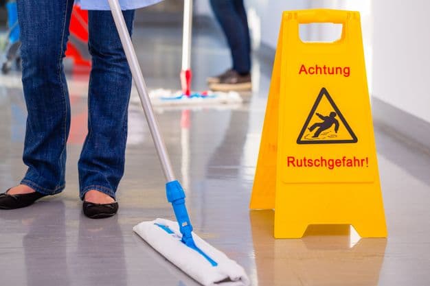 Tarifverhandlungen in der Gebäudereinigung: Auch in Runde zwei haben die Arbeitgeber kein Angebot vorgelegt.