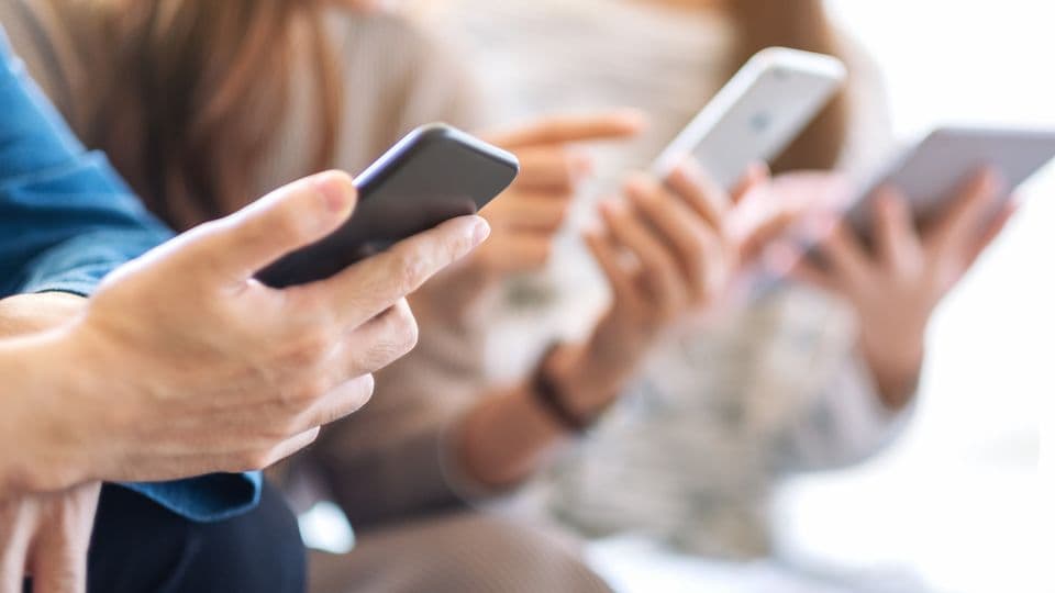 Smartphone zur privaten Nutzung: Das ist steuerfrei auch für Azubis möglich.