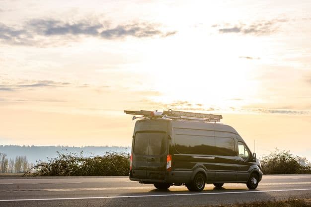 Strenge Regeln ab Juli: Die Mautpflicht greift dann auch für Fahrzeuge ab 3,5 Tonnen – allerdings gibt es Ausnahmen.