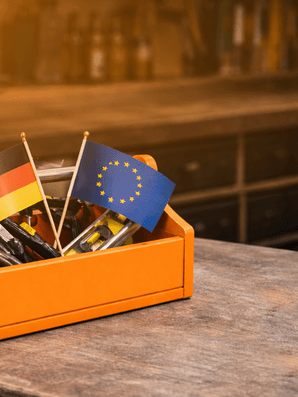 Fahnen in Werkzeugkiste