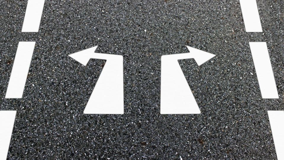 Straßenverlauf rechts oder links