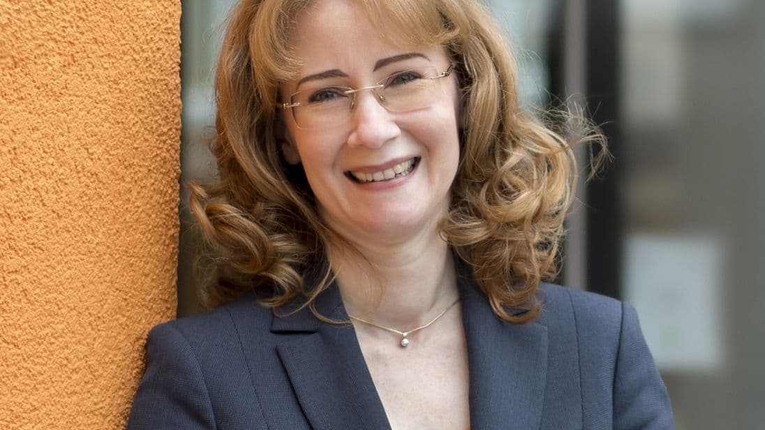 „Wer Freude an der Arbeit vermittelt, kann auch vermeintlich passive Azubis begeistern“, sagt Ausbilderberaterin Sabine Bleumortier.