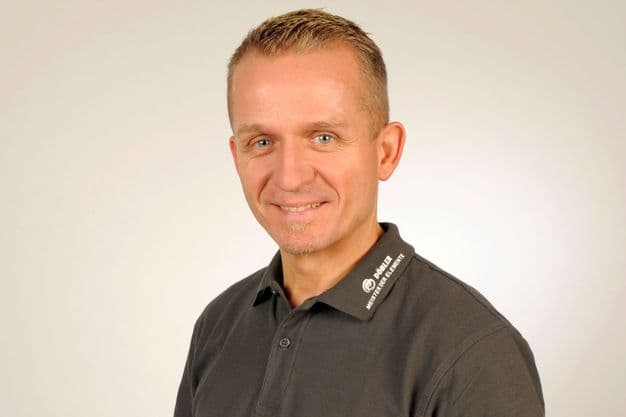 Ist durch ein Testangebot zur Nutzung des Chatbots gekommen: Handwerksmeister Steffen Döbler.