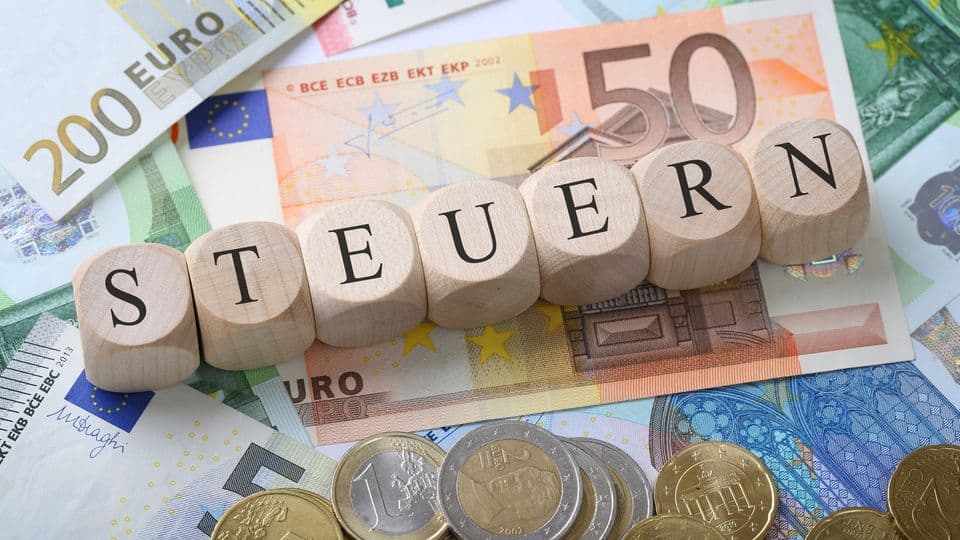 Steuern