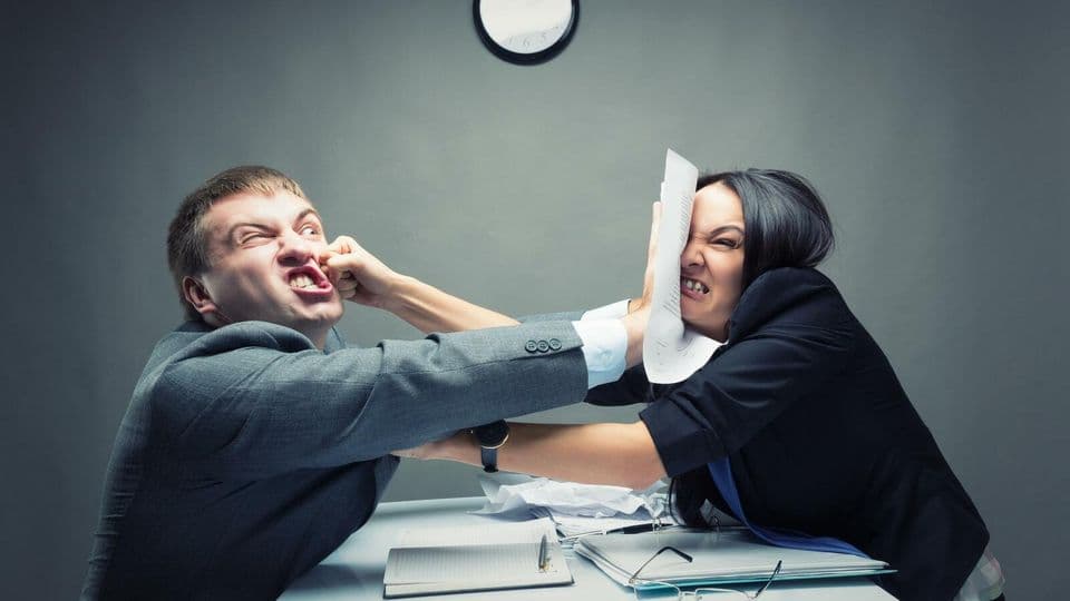 Steuerberaterwechsel? Warten Sie nicht, bis das Geschäftsverhältnis vollkommen gestört ist – sondern klären Sie Konflikte frühzeitig.