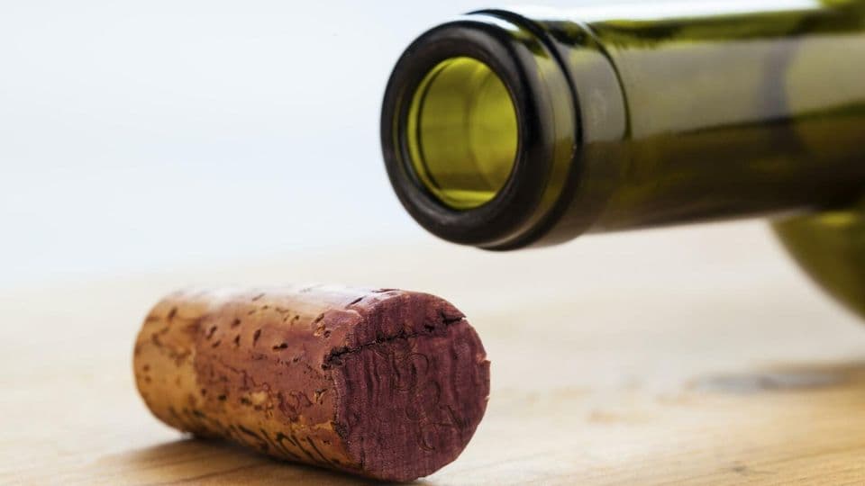 Kosten für Alkohol in Besprechungen sind nur zu 70 Prozent als Betriebsausgaben absetzbar.