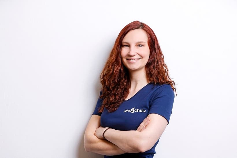 Larissa Pichler von Glaschulz Handel & Glasbau im handwerk.com-Interview.