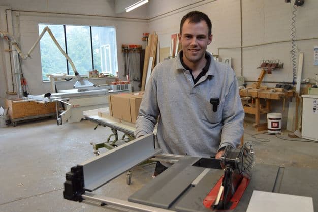 Milwaukee Fuel M18 FTS210: Tischler testen Tischkreissäge