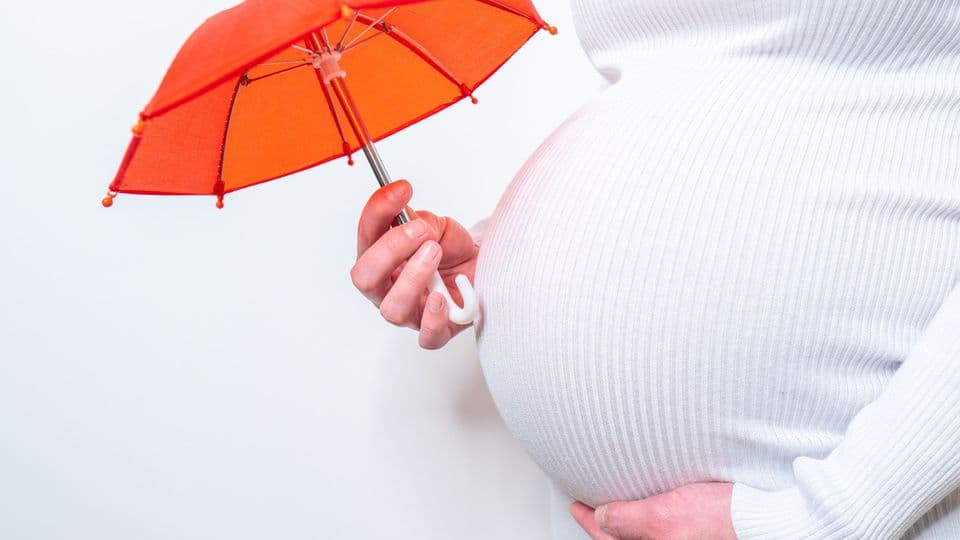 Der Bundestag hat über besseren Schutz für selbstständige Mütter diskutiert.