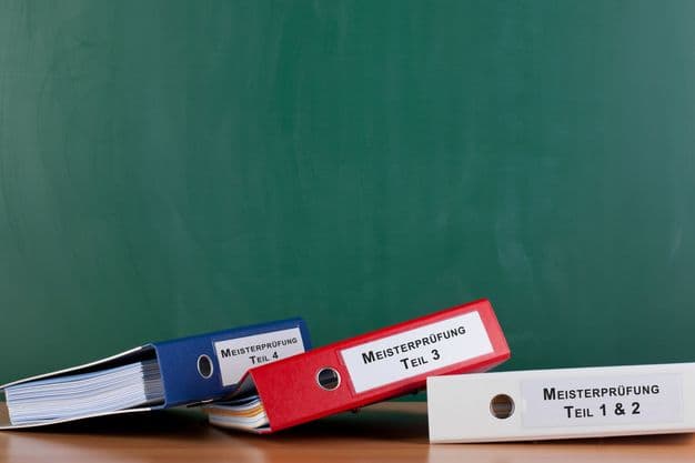 Projekt und Fachgespräch gehören zusammen – das hat das Sächsische Oberverwaltungsgericht im Fall eines Malers entschieden.