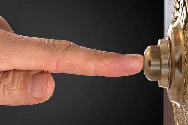 Umsatzsteuernachschau: Die Prüfer müssen Sie ohne Anmeldung hereinlassen. Doch private Räume sind bei der Kontrolle tabu.