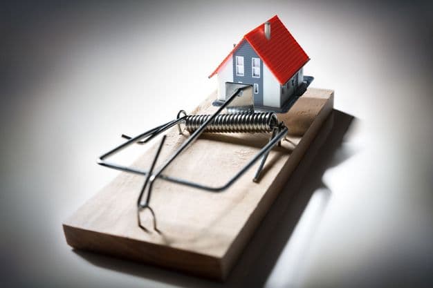 Haus in einer Mausefalle